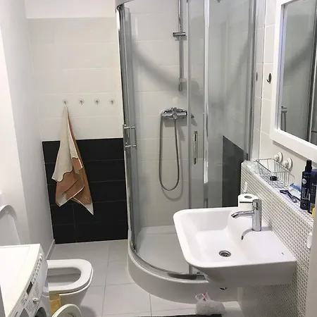 Arntrood Gorehome